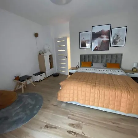Apartment Armeria 4/1 *
